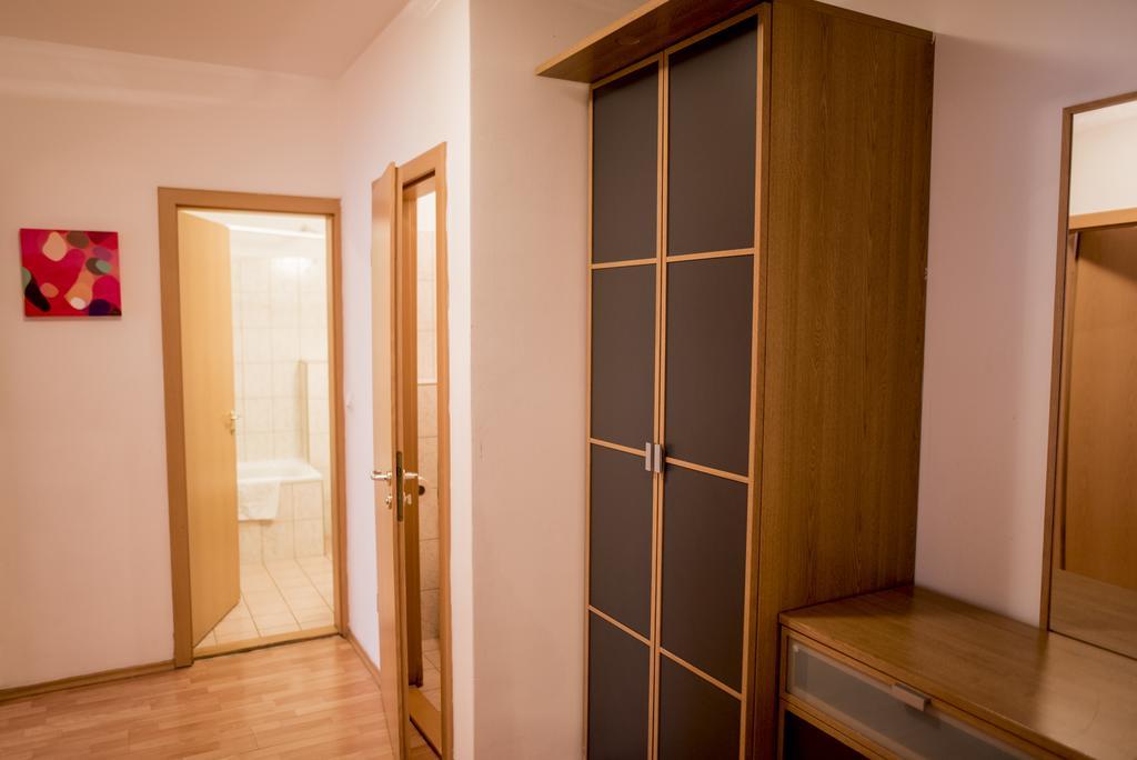 Apartment mit 2 Schlafzimmern und Balkon